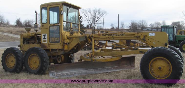 image for item G2222 1973 Caterpillar 112F motor grader