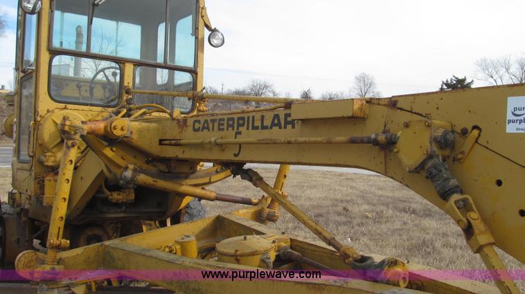 image for item G2222 1973 Caterpillar 112F motor grader