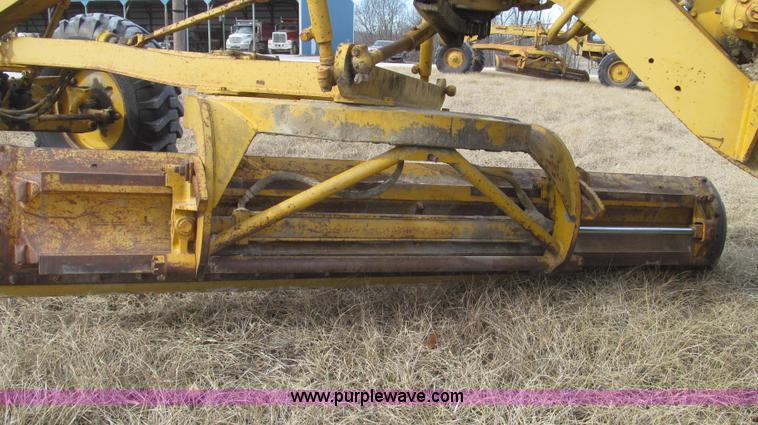 image for item G2222 1973 Caterpillar 112F motor grader