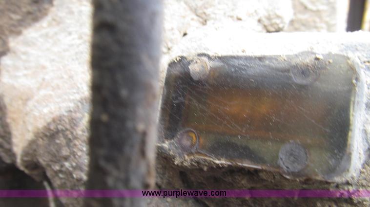 image for item G2222 1973 Caterpillar 112F motor grader