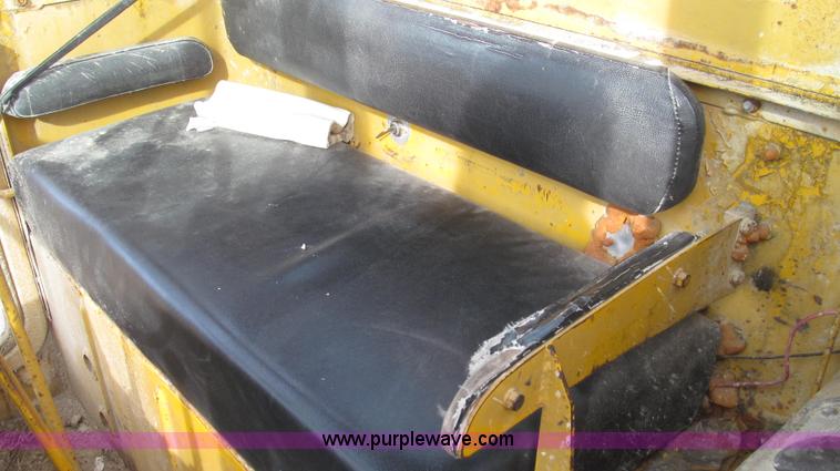 image for item G2222 1973 Caterpillar 112F motor grader