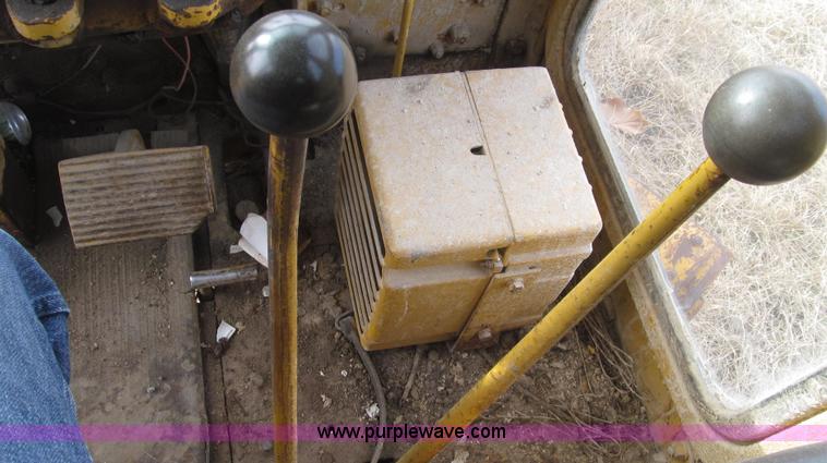 image for item G2222 1973 Caterpillar 112F motor grader