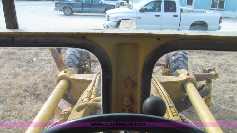 image for item G2222 1973 Caterpillar 112F motor grader