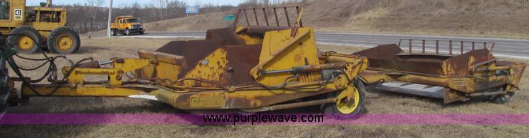 image for item G2223 Reynolds pull type tandem scrapers