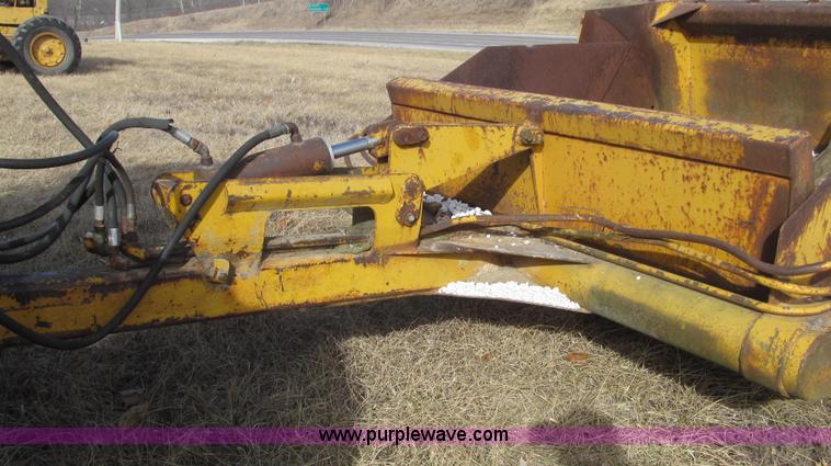 image for item G2223 Reynolds pull type tandem scrapers