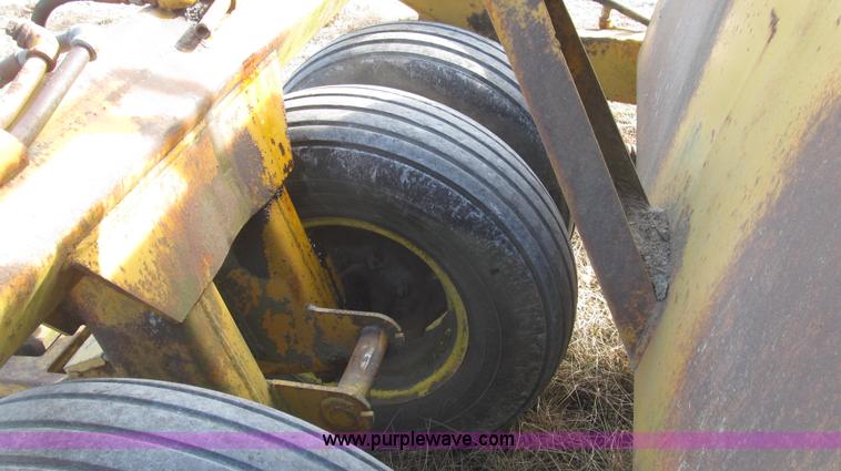 image for item G2223 Reynolds pull type tandem scrapers