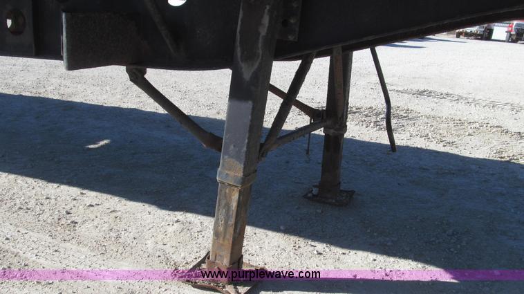 image for item G2237 1996 Transcraft TL2000 Super Beam flatbed trailer