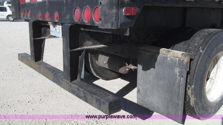 image for item G2237 1996 Transcraft TL2000 Super Beam flatbed trailer