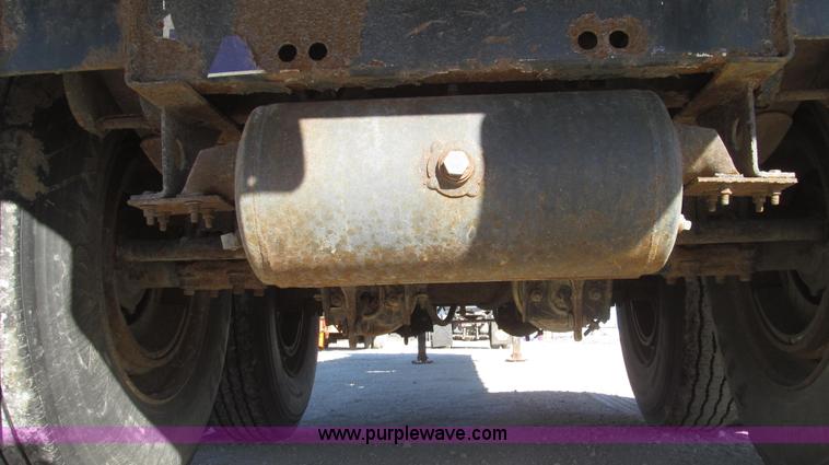 image for item G2237 1996 Transcraft TL2000 Super Beam flatbed trailer