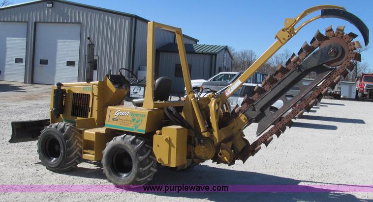 image for item G2240 1999 Vermeer V5750 trencher