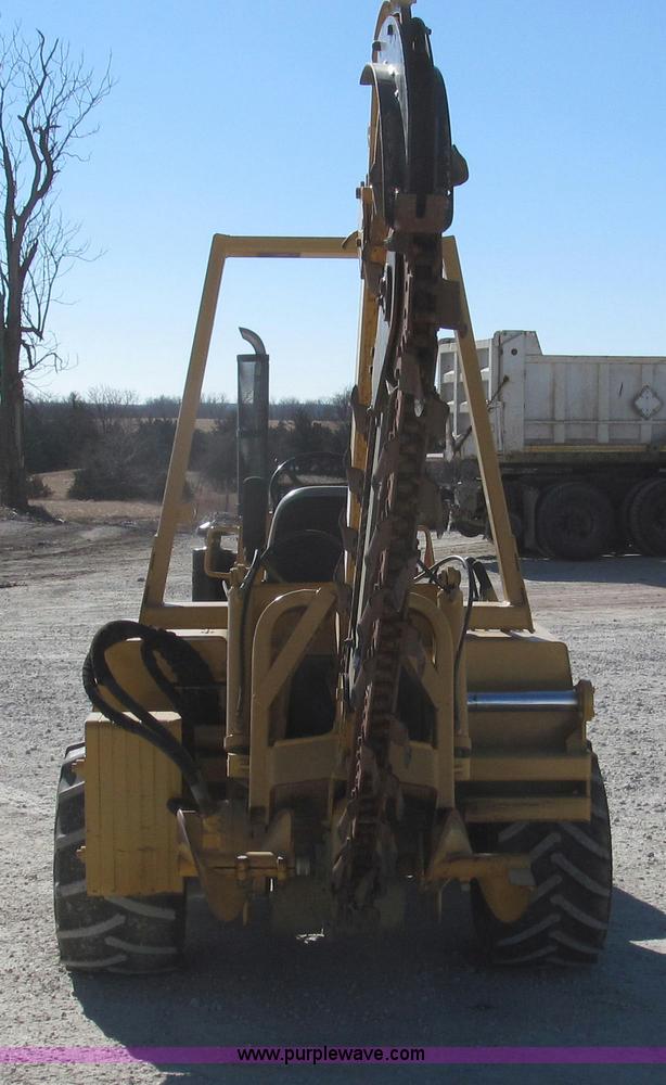image for item G2240 1999 Vermeer V5750 trencher