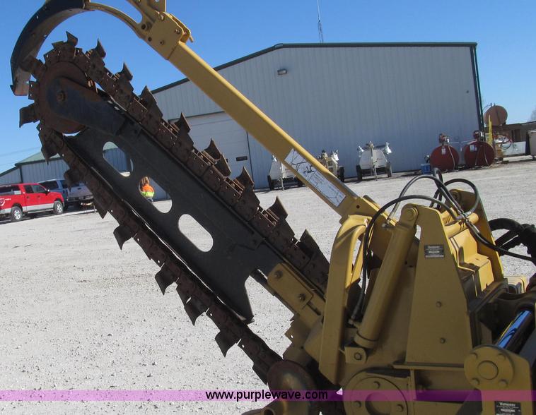 image for item G2240 1999 Vermeer V5750 trencher