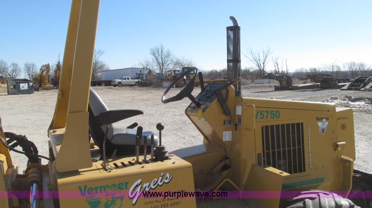 image for item G2240 1999 Vermeer V5750 trencher