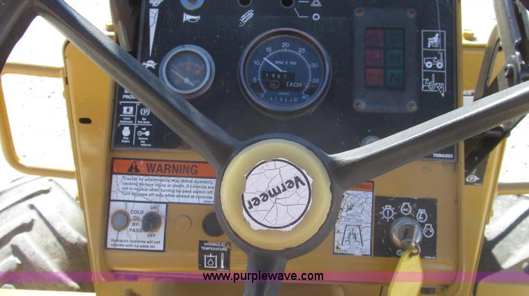 image for item G2240 1999 Vermeer V5750 trencher