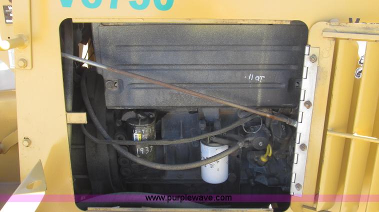 image for item G2240 1999 Vermeer V5750 trencher