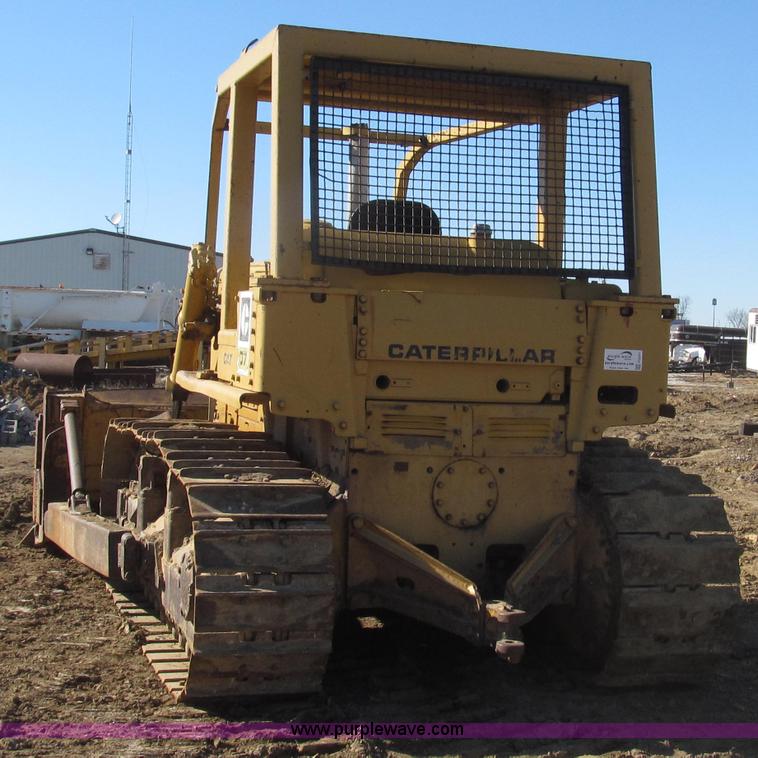 image for item G2241 1972 Caterpillar D7F dozer