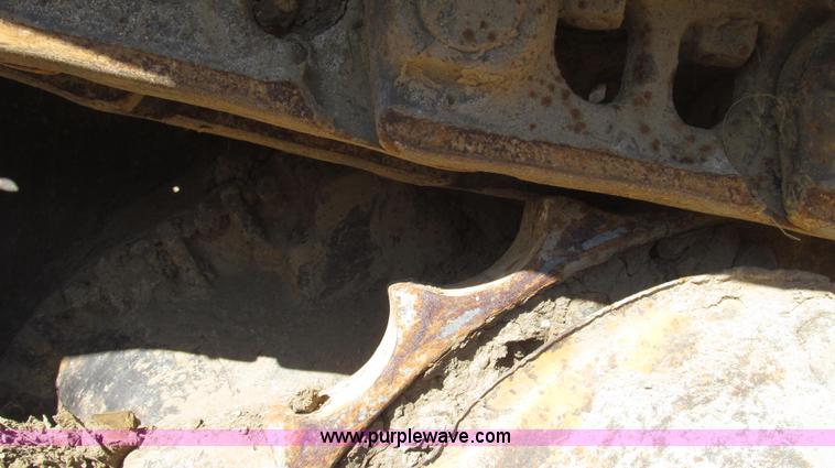 image for item G2241 1972 Caterpillar D7F dozer