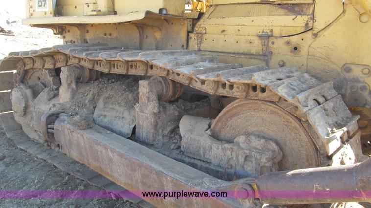 image for item G2241 1972 Caterpillar D7F dozer