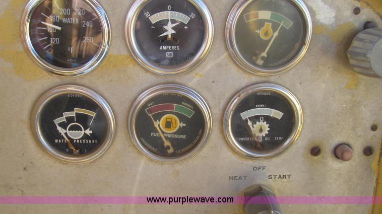 image for item G2241 1972 Caterpillar D7F dozer