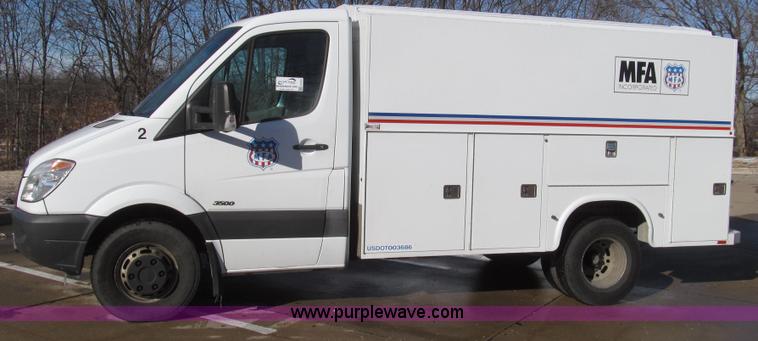 image for item G2255 2007 Freightliner Sprinter 3500 service truck