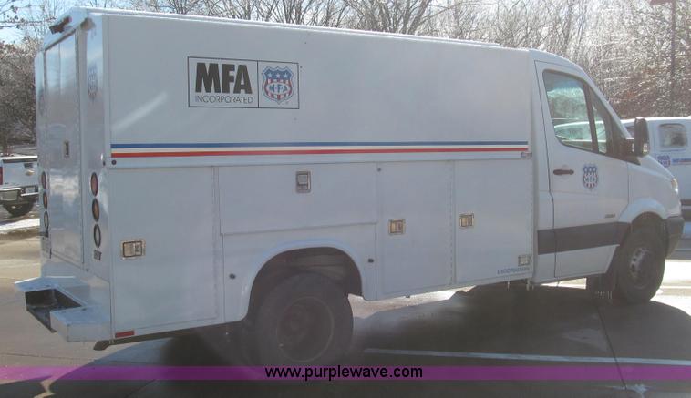 image for item G2255 2007 Freightliner Sprinter 3500 service truck