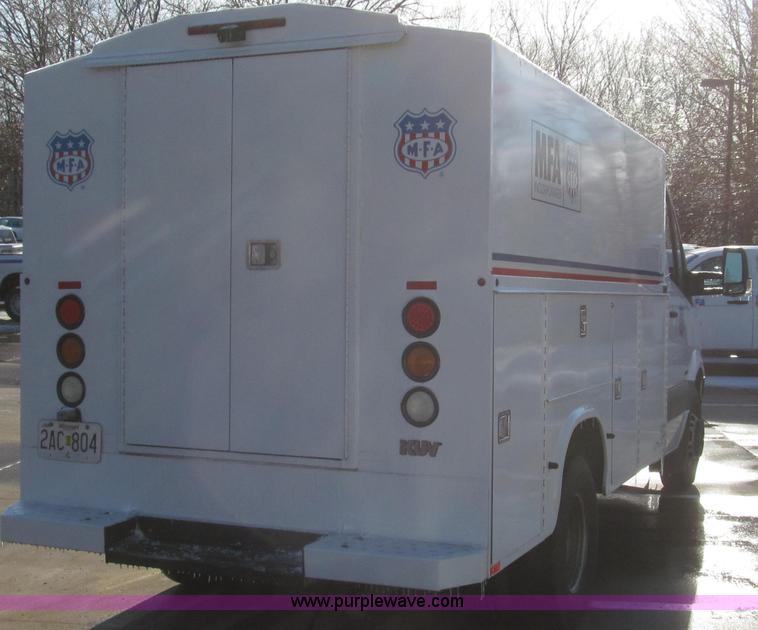 image for item G2256 2007 Freightliner Sprinter 3500 service truck