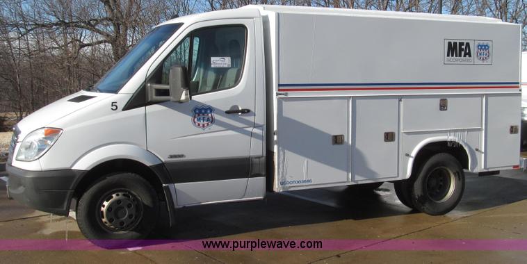 image for item G2257 2007 Freightliner Sprinter 3500 service truck