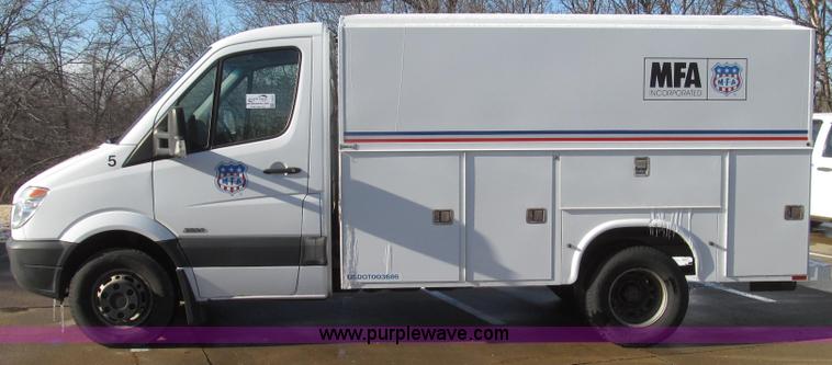 image for item G2257 2007 Freightliner Sprinter 3500 service truck