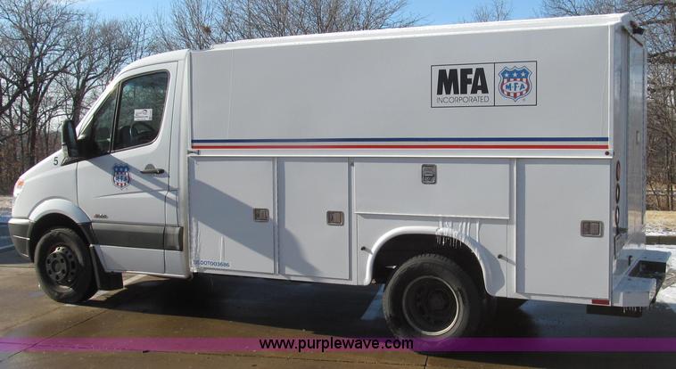 image for item G2257 2007 Freightliner Sprinter 3500 service truck