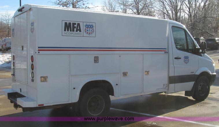 image for item G2257 2007 Freightliner Sprinter 3500 service truck