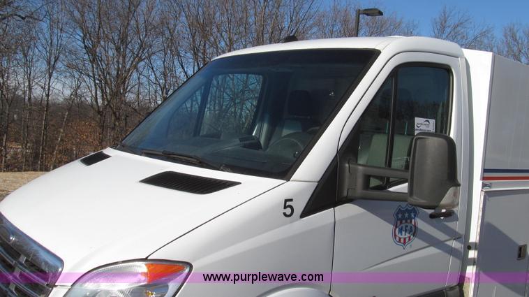 image for item G2257 2007 Freightliner Sprinter 3500 service truck