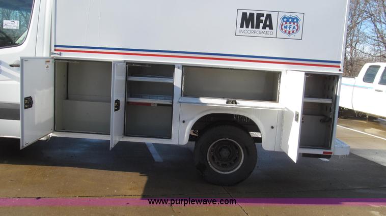 image for item G2257 2007 Freightliner Sprinter 3500 service truck