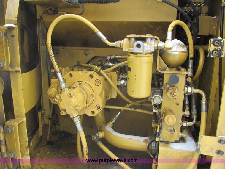 image for item G8893 Caterpillar 312B excavator