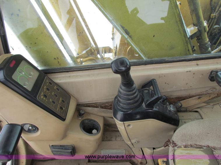 image for item G8893 Caterpillar 312B excavator