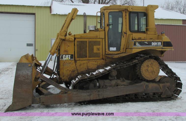 image for item G8894 Caterpillar D6H XR Series II dozer