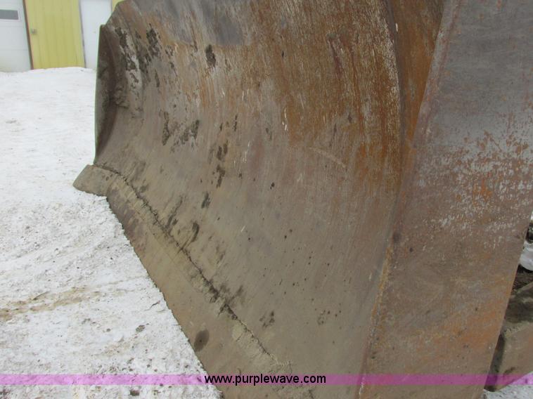 image for item G8894 Caterpillar D6H XR Series II dozer