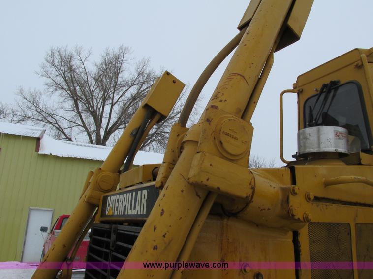 image for item G8894 Caterpillar D6H XR Series II dozer