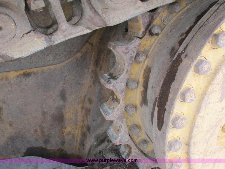 image for item G8894 Caterpillar D6H XR Series II dozer