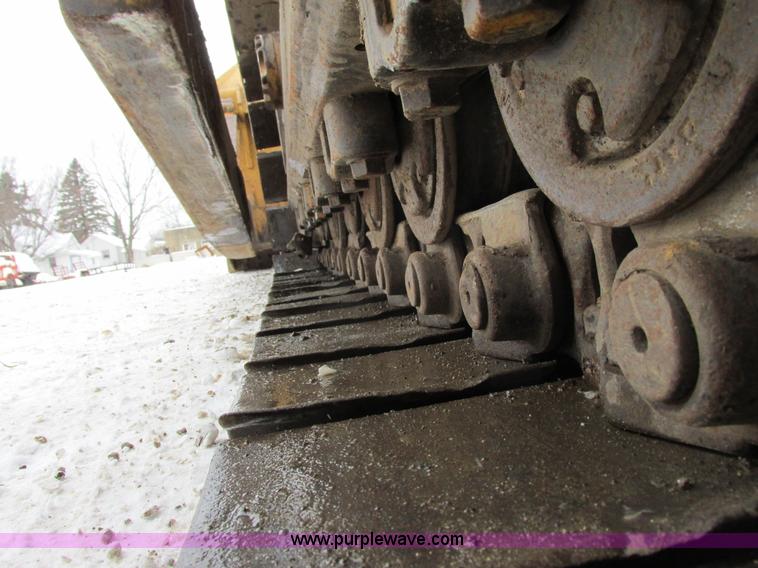 image for item G8894 Caterpillar D6H XR Series II dozer