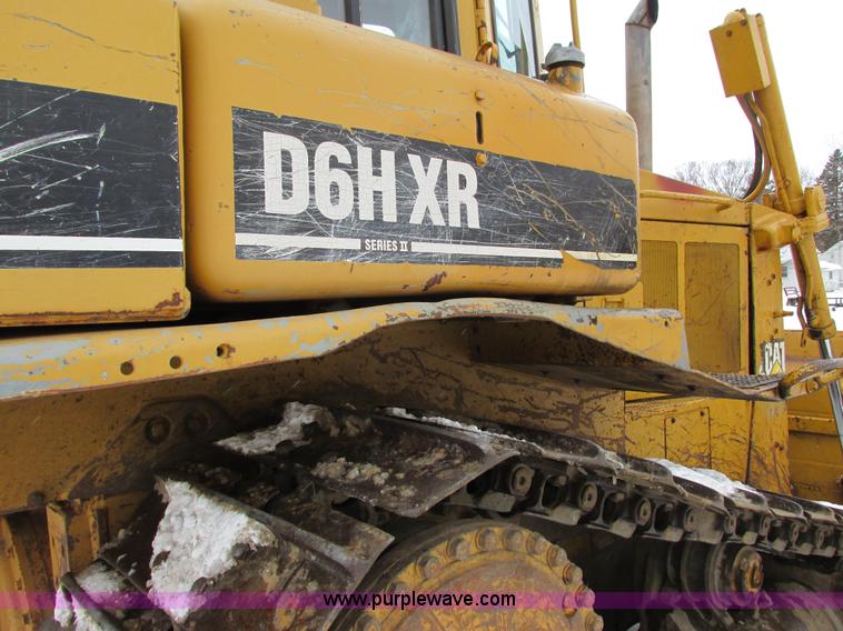 image for item G8894 Caterpillar D6H XR Series II dozer