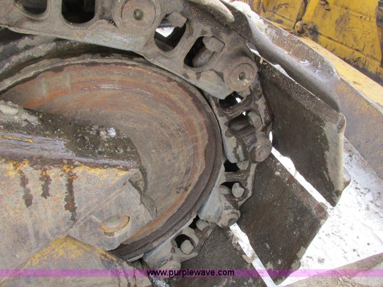 image for item G8894 Caterpillar D6H XR Series II dozer