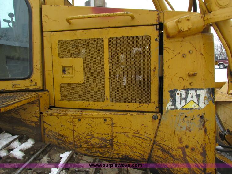 image for item G8894 Caterpillar D6H XR Series II dozer