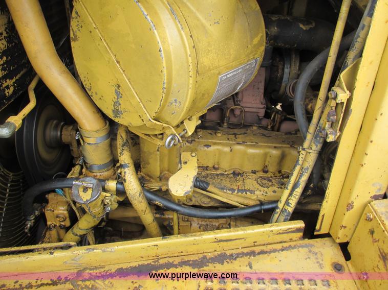 image for item G8894 Caterpillar D6H XR Series II dozer