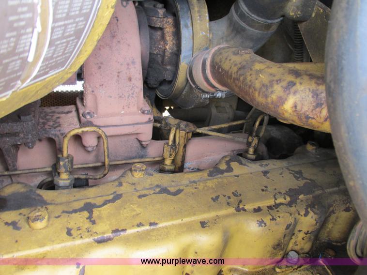 image for item G8894 Caterpillar D6H XR Series II dozer