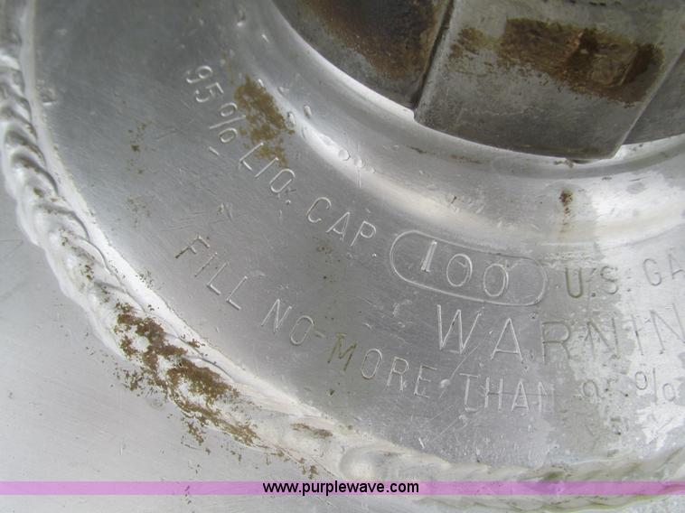 image for item G9370 1987 Freightliner FLC-64T dump truck