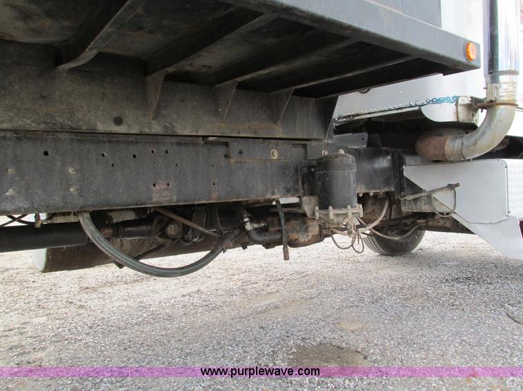 image for item G9370 1987 Freightliner FLC-64T dump truck