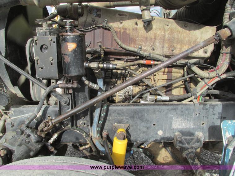 image for item G9370 1987 Freightliner FLC-64T dump truck