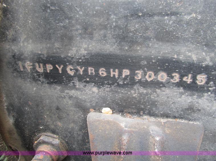 image for item G9370 1987 Freightliner FLC-64T dump truck