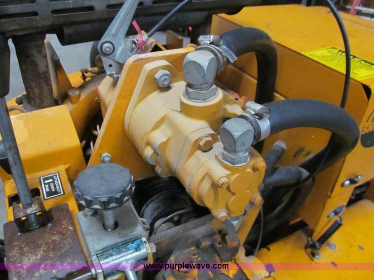 image for item G9535 Case Davis mini-sneaker vibratory plow