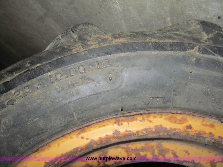 image for item G9535 Case Davis mini-sneaker vibratory plow